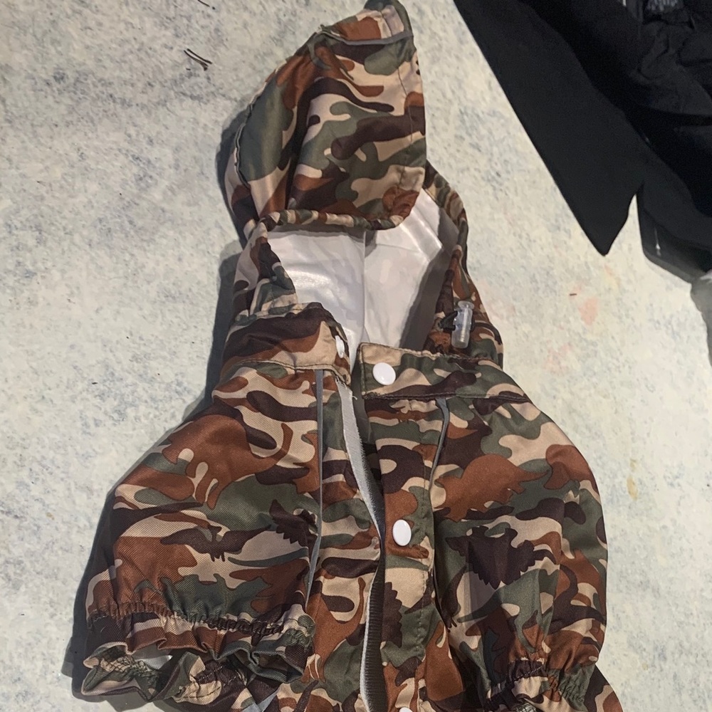 Small Dog outdoor rain cover